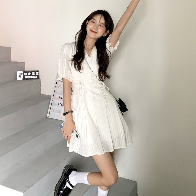 Đầm Tay Phồng Cổ Chữ V Thiết Kế Mới Ngọt Ngào Thời Trang Dành Cho Nữ