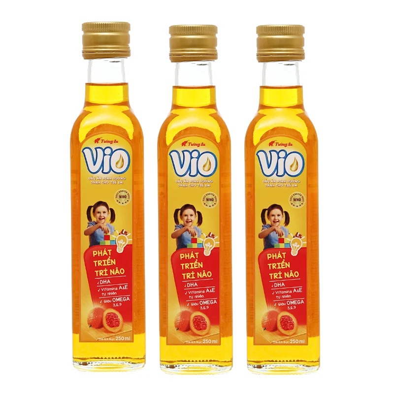 Dầu gấc dinh dưỡng cho trẻ em VIO TườngnAn - 250ml