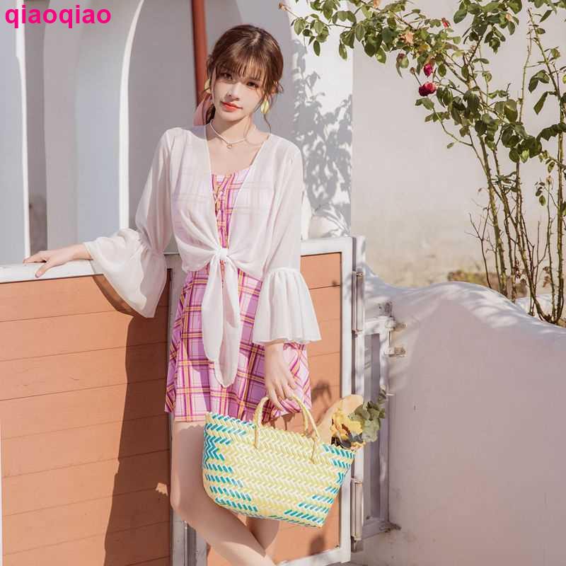 Set Đồ Tắm Phong Cách Hàn Quốc Quyến Rũ Dành Cho Nữ | BigBuy360 - bigbuy360.vn