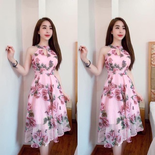 Đầm xoè hoa hồng cổ giọt nước xinh lung linh