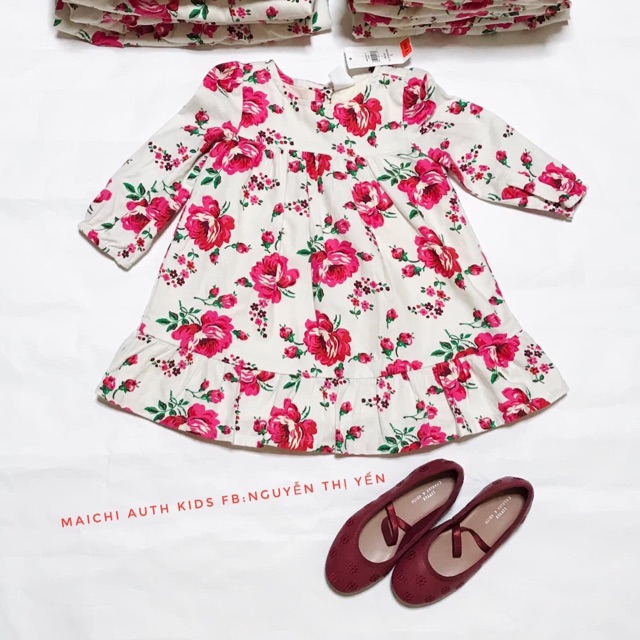 Váy hoa bé gái