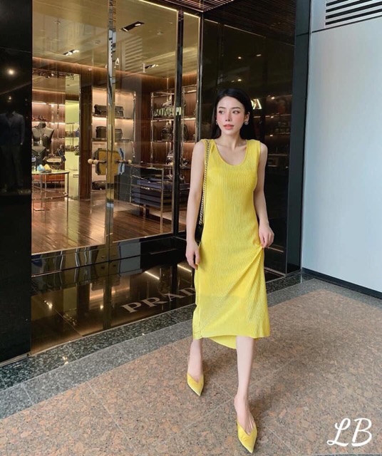 Váy ba lỗ- Váy maxi dập ly thủ công | BigBuy360 - bigbuy360.vn