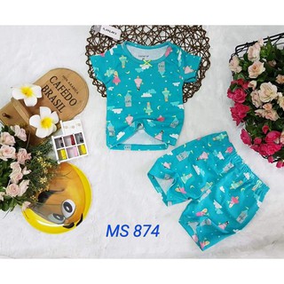 Set 4 bộ đồ Carter's cho bé gái