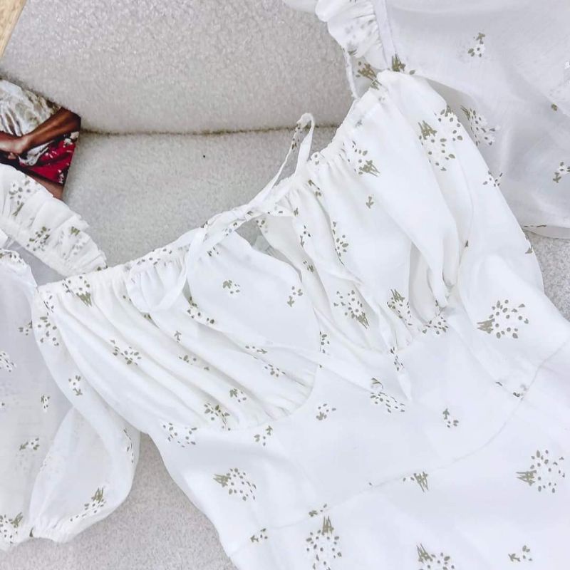 Đầm midi hoa trắng ngực xếp li DD188