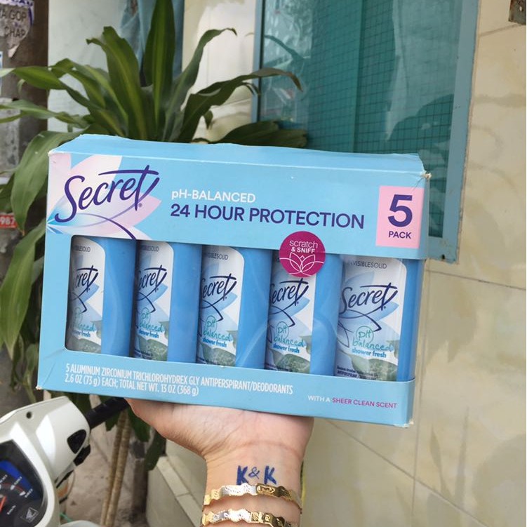 Lăn khử mùi dạng sáp SECRET -73g