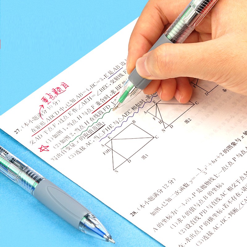 Bút Bi Nhiều Màu Ngòi 0.7mm Sử Dụng Tiện Lợi