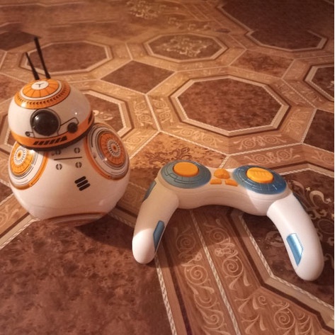 Đồ chơi robot BP MART BB8 điều khiển từ xa nâng cấp 2022 2.4g có nhạc chuyên dụng