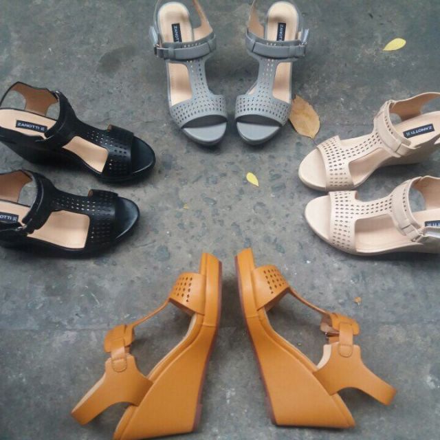 SANDAL XUỒNG VNXK SALE 50%