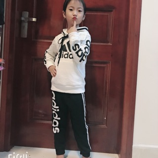 Bộ nỉ bông cho bé