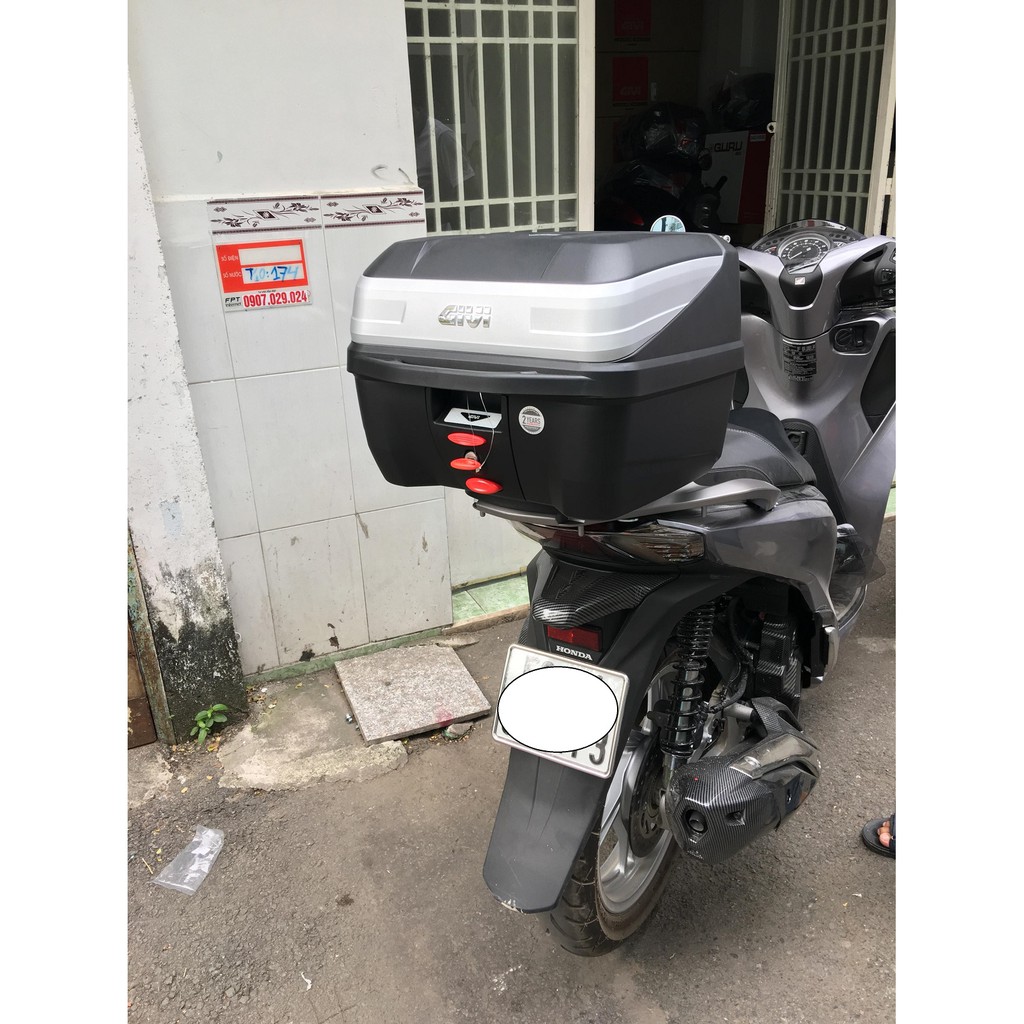 Thùng xe SH mẫu B32N Bold, 32 lit, hàng givi chính hãng, bh 2 năm