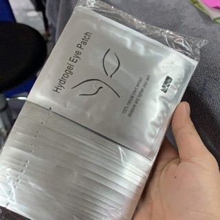 Gel patch dán mi dưới