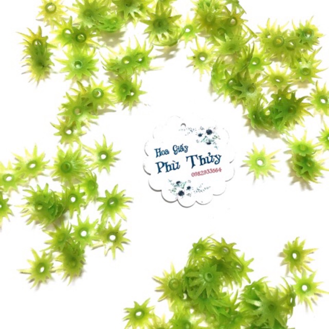 Đài nhựa làm hoa handmade