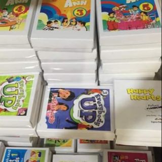 Bộ thẻ flashcard family starter và 1 khổ A5 2 mặt KL 10.2.19-1