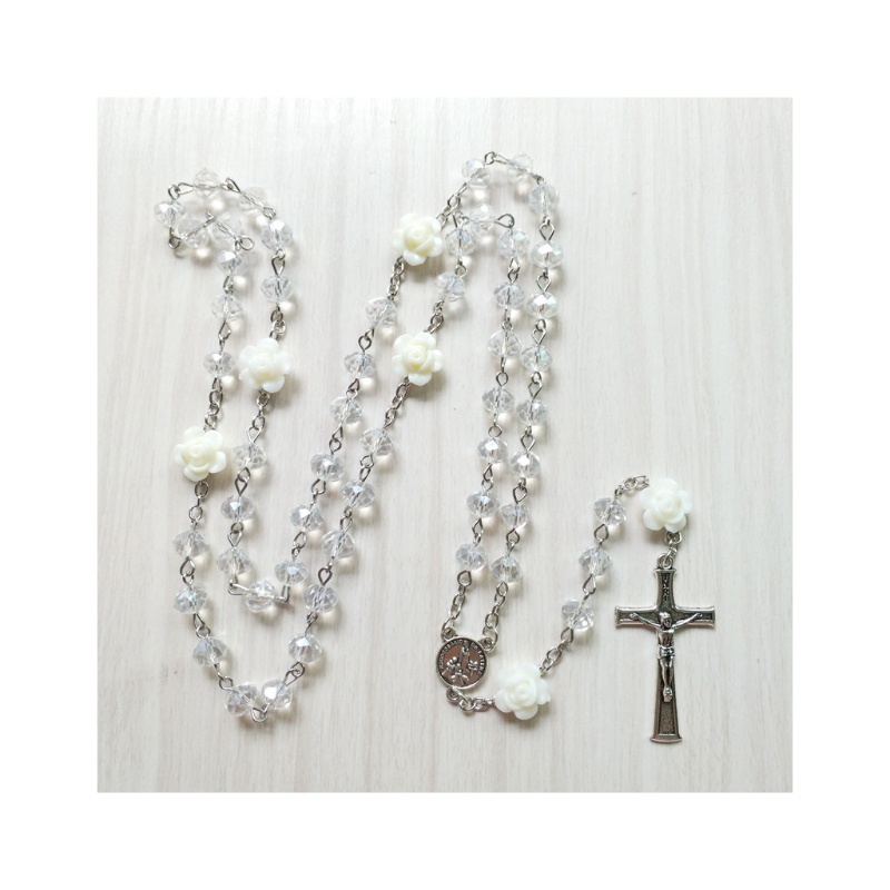 Vòng cổ Dài Mặt Thánh Giá Đính Đá Pha Lê Thời Trang