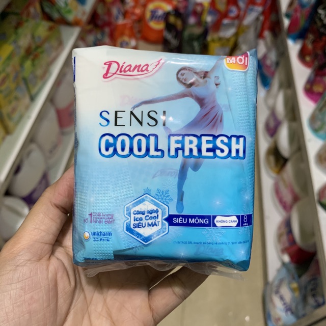 Băng vệ sinh Diana SenSi Cool Fresh siêu mỏng có cánh/ không cánh