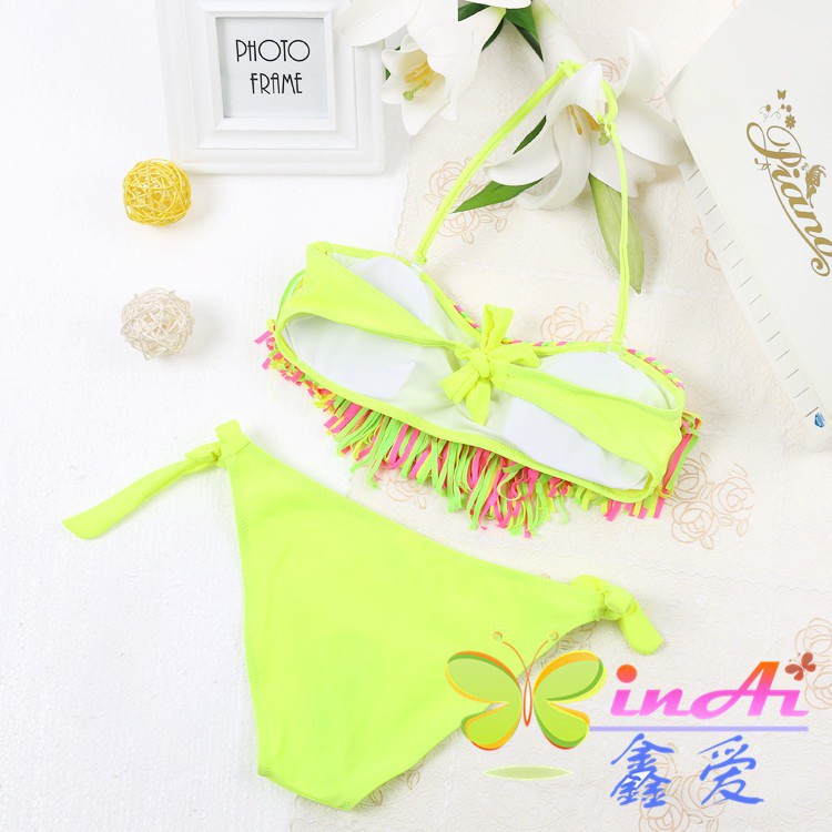 Bộ bikini 2 mảnh bé gái xanh chuối mềm mại, co giãn