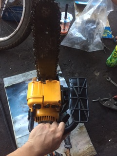 Máy cưa xích mini ryobi es29a hàng bãi nhật