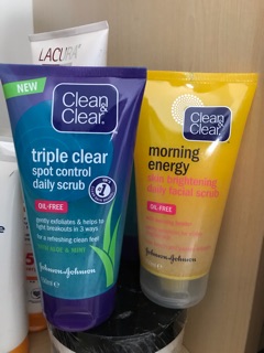 Sửa rửa mặt Clear&Clean