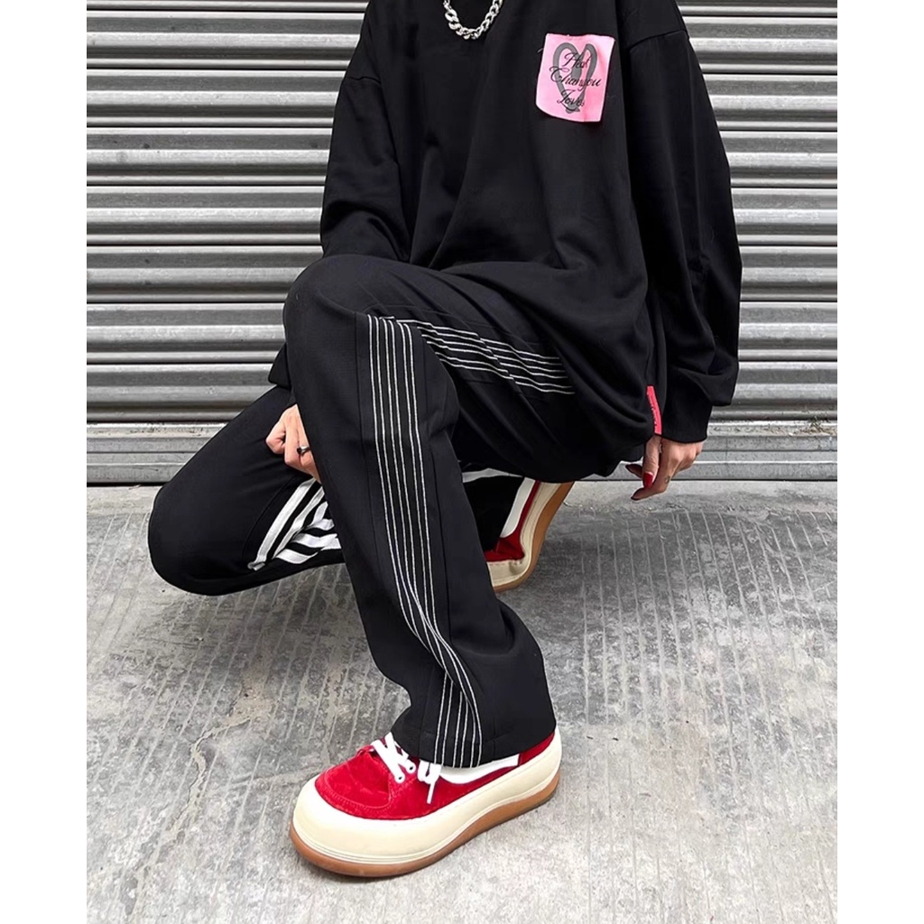 Quần line ba sọc MEANSTORE unisex basic nam nữ cạp chun ống rộng phong cách Hàn Quốc ulzzang - đen sọc trắng
