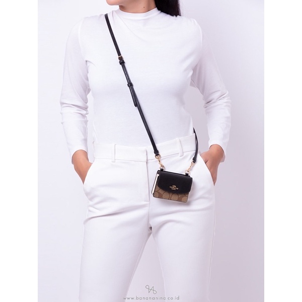 Túi Da Đeo Chéo Vai mini Đựng Thẻ Thời Trang Sành Điệu Cho Nữ