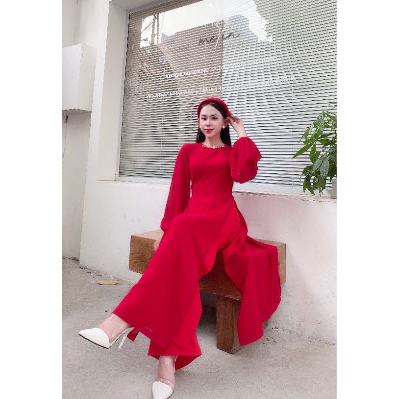 Áo dài đỏ 2 tà phối tay
