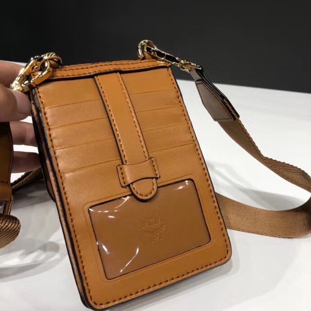 TÚI ĐỰNG ĐT M.C.M UNISEX