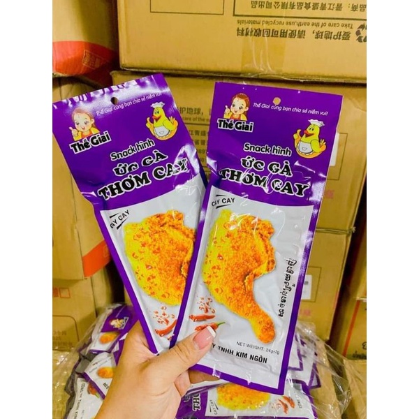 Snack hình ức gà thơm cay bịch 30 gói (24g/gói)