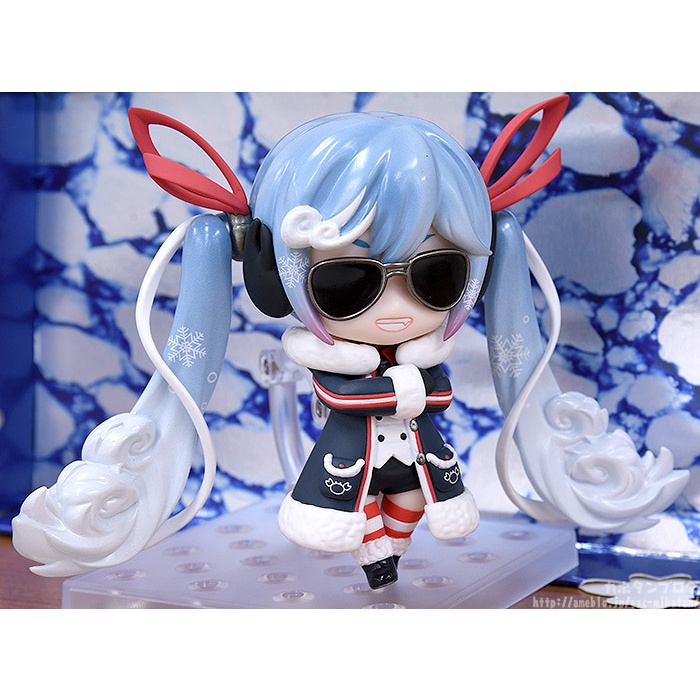 Mô hình Nhật Bản chính hãng 1800 Hatsune Miku - Rabbit Yukine