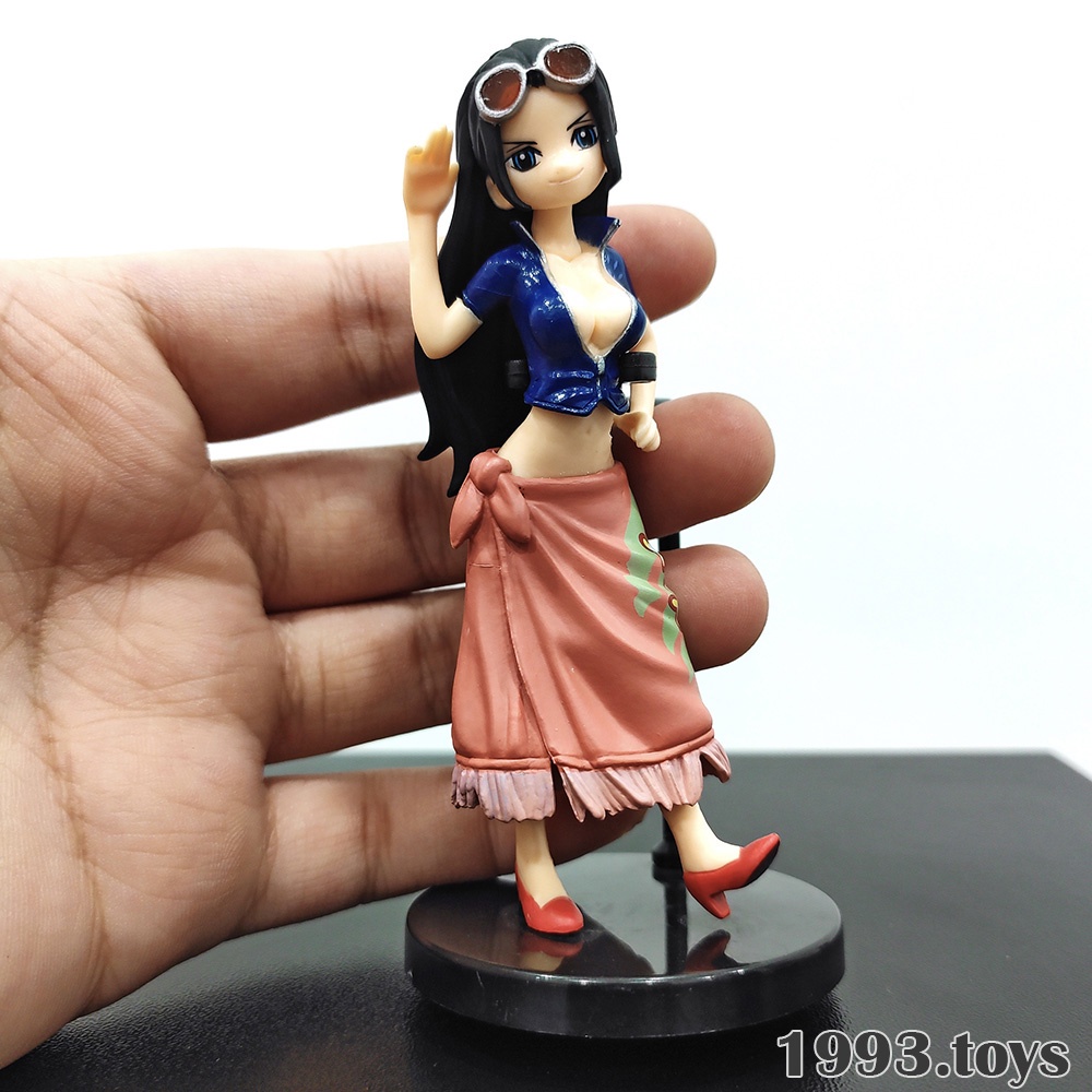 Mô hình nhân vật Bandai Figure One Piece - Half Age Characters Vol.1 - Nico Robin (Special Ver)