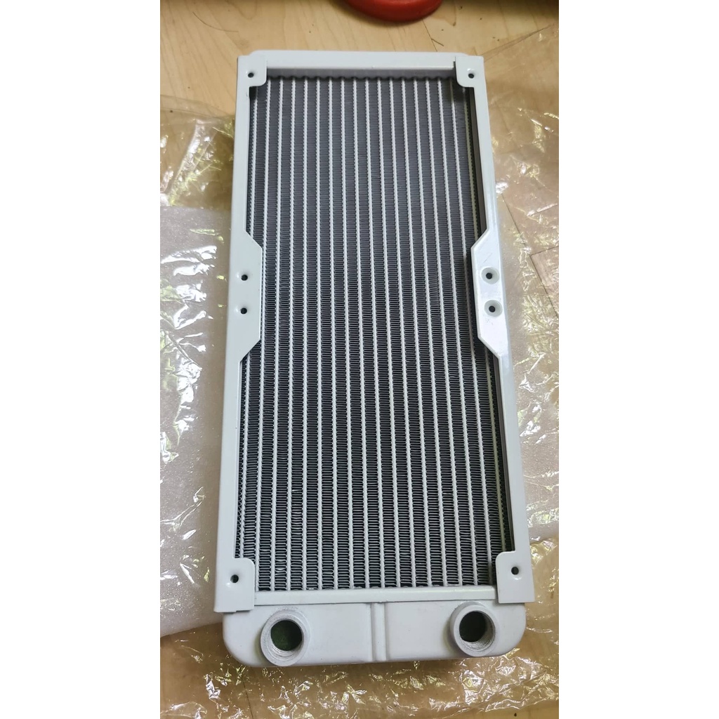 Radiator/ Két nước tản nhiệt nước nhôm 240 g1/4 12/18 ống tản