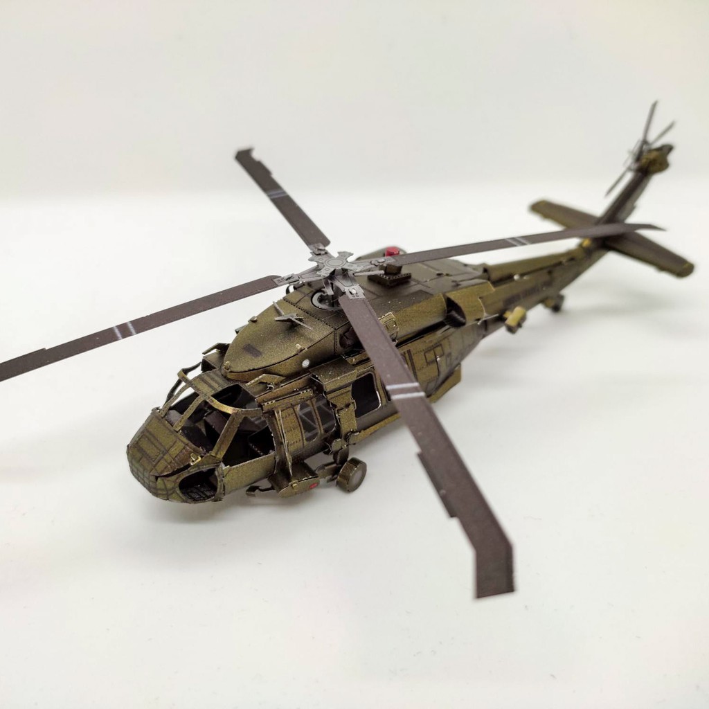 Đồ Chơi Lắp Ráp Mô Hình 3D Bằng Kim Loại Trực Thăng Black Hawk UH-60