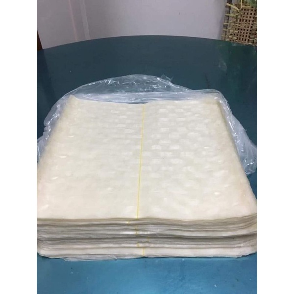 Bánh tráng nhúng nước Bình Định loại vuông 53k/kg