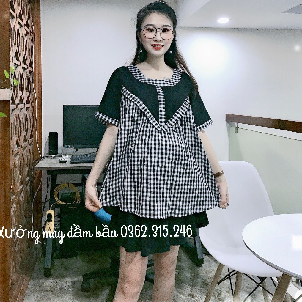 Aó bầu thời trang kẻ phối đen