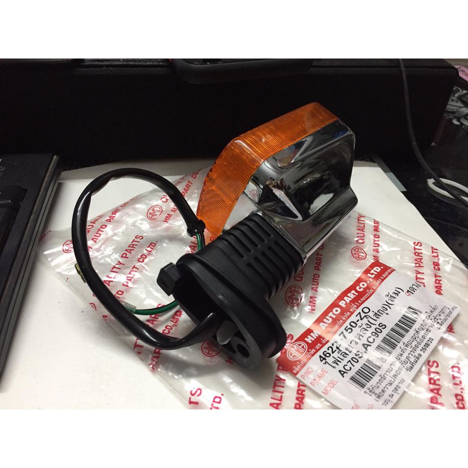 Bán lẽ: 1 tai đèn xinhan sau hàng thái cho cub đèn vuông DD-DH-82-83-84-92-94