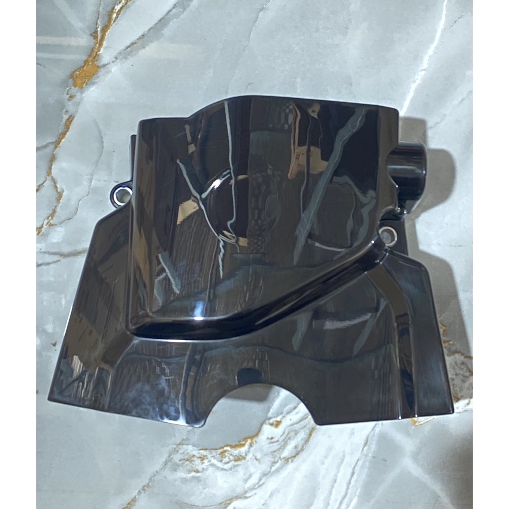 Nắp máy sau bên trái - Mang cá HONDA WAVE A100 mới màu đen, hàng chính hãng Honda.