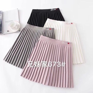 Chân váy xếp ly