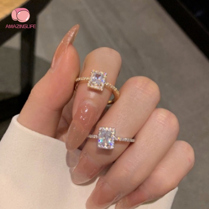 Nhẫn Hở Đính Đá Zircon Hình Vuông Sang Trọng