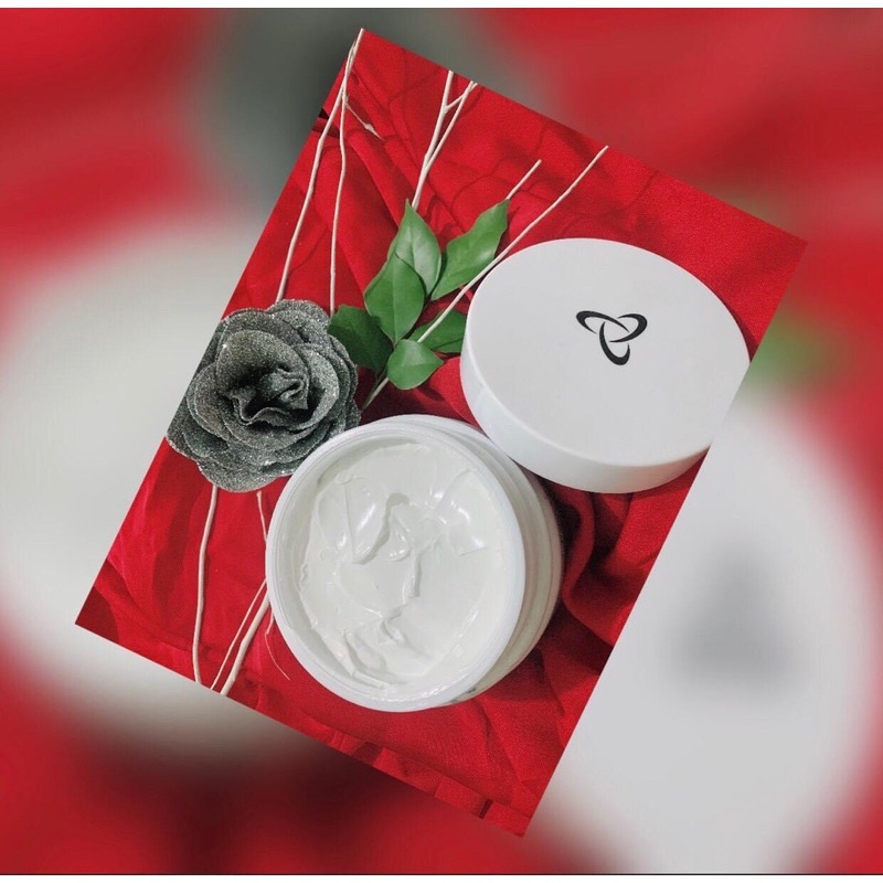 Kem dưỡng trắng body nâng tone Green Korea 200g