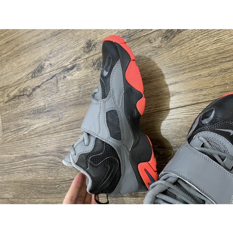 Giày sneakers nike air mã size36 pass