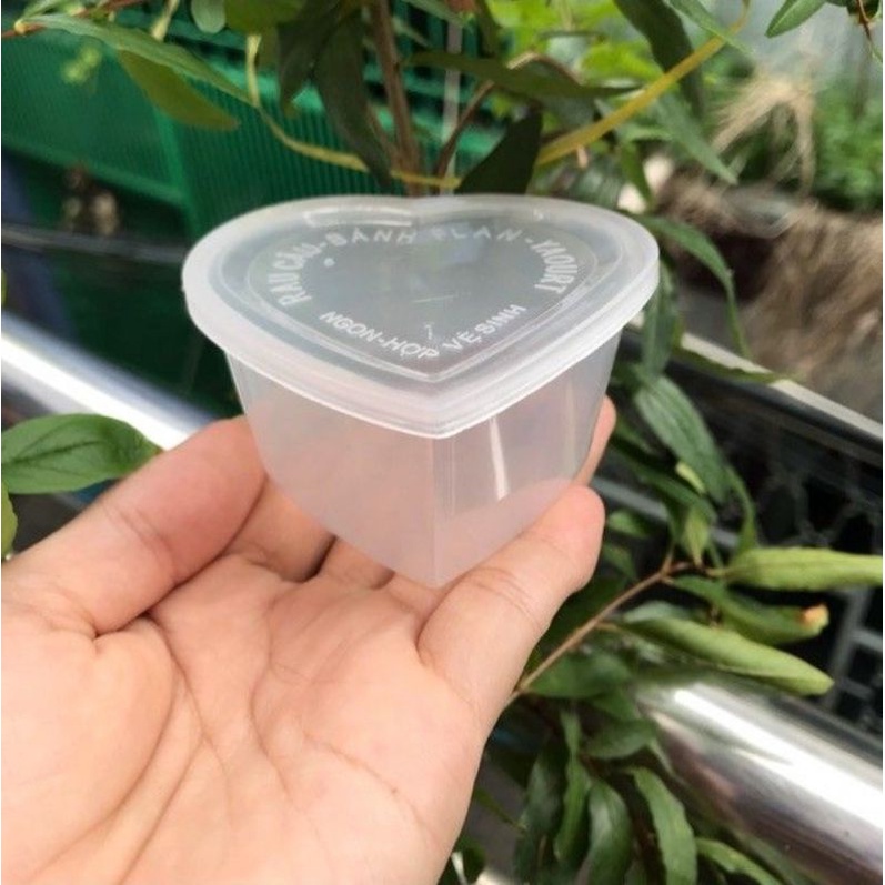 10 Hủ Hình Trái Tim dùng làm flan