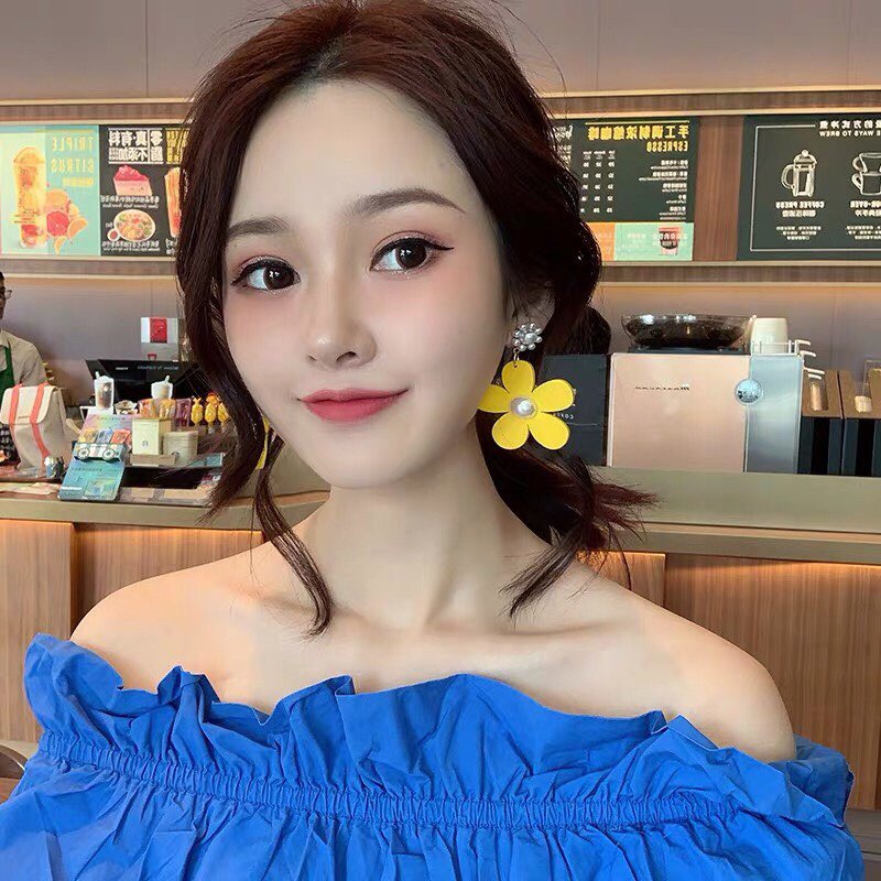 khuyên tai bông tai bông hoa sắc màu cá tính