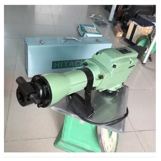 đục bê tông hitachi