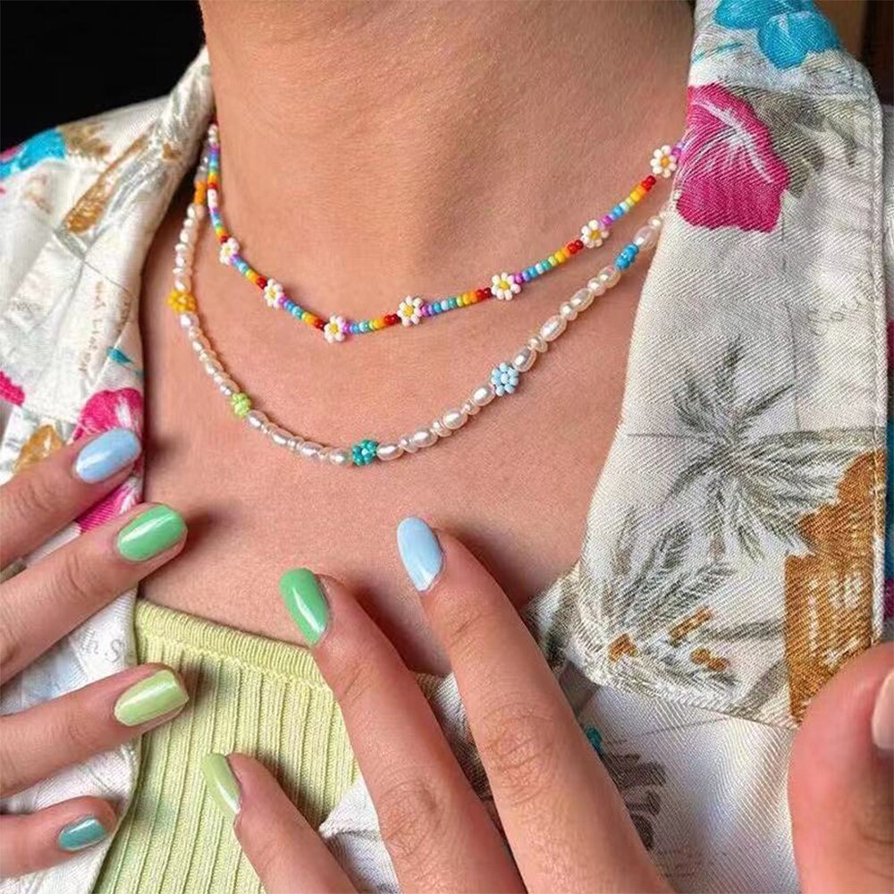 Vòng cổ choker hai lớp đính hạt ngọc trai và hoa nhiều màu sắc phong cách Bohemian Y2K cho nữ