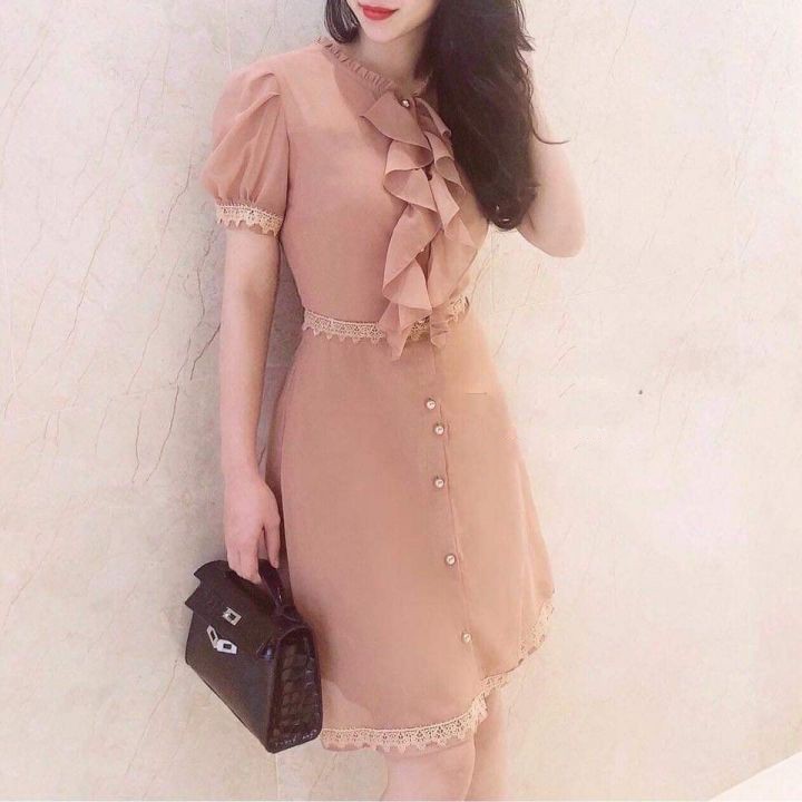 Váy cao cấp hàng có sẵn