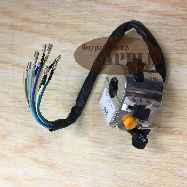 Cụm công tắc tay lái xe CUB 81 BÊN TRÁI - Cùm công tắc bên trái tay lái xe Cub 81 - A2004