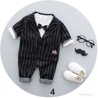 Bộ vest cho bé trai