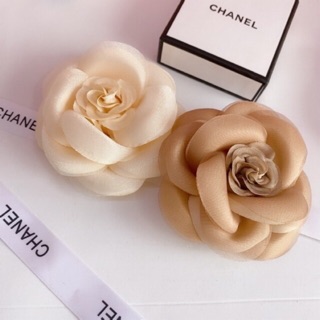 Hoa cài áo handmade - hoa trà cài áo H2