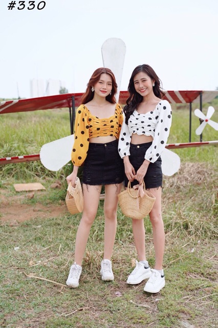 Áo crop bi nhún tay phồng 2 màu xb
