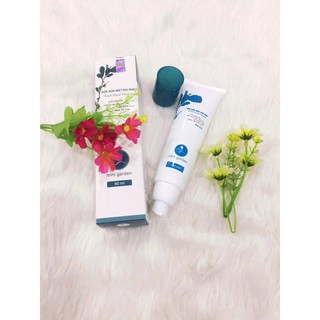 Sữa rửa mặt dịu nhẹ Mini Garden