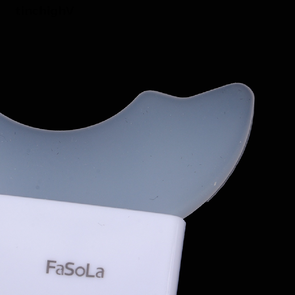 1 Khuôn Kẻ Mắt Trang Điểm Làm Đẹp Tiện Dụng